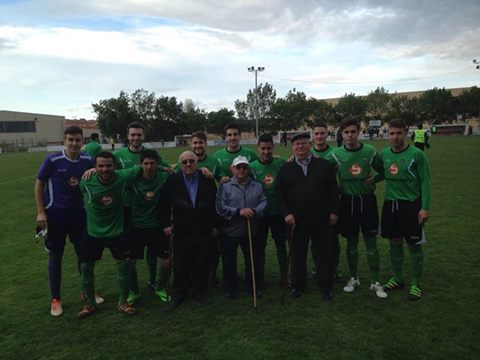 equipo con los 3 pericos